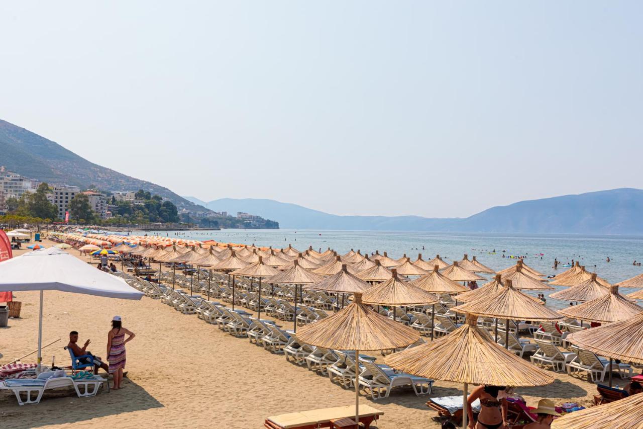 Hotel Aglon Vlore Exterior photo